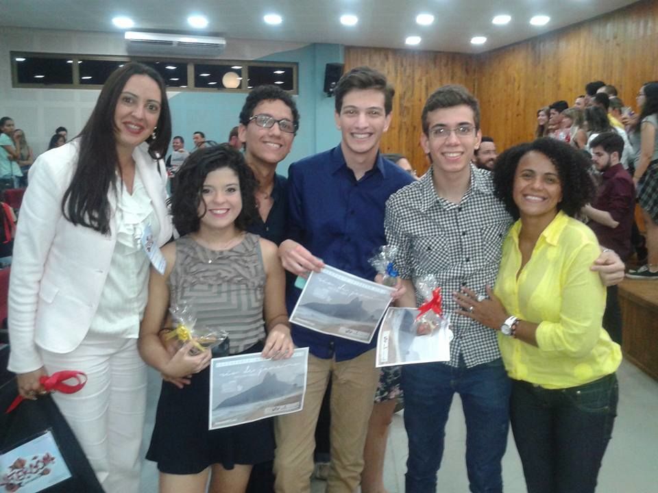 Alunos da FIC premiados