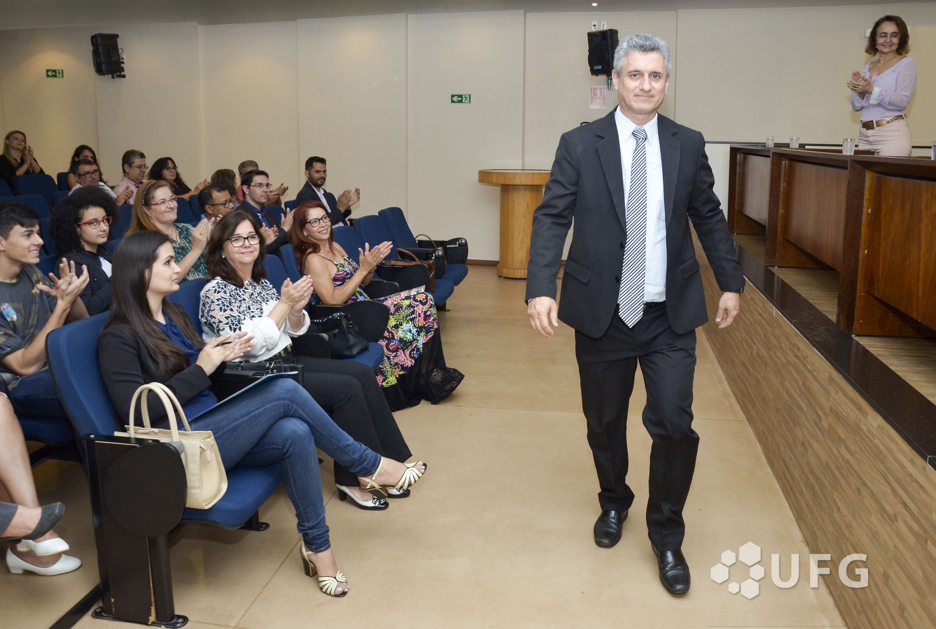 foto-posse-diretoria-emc2