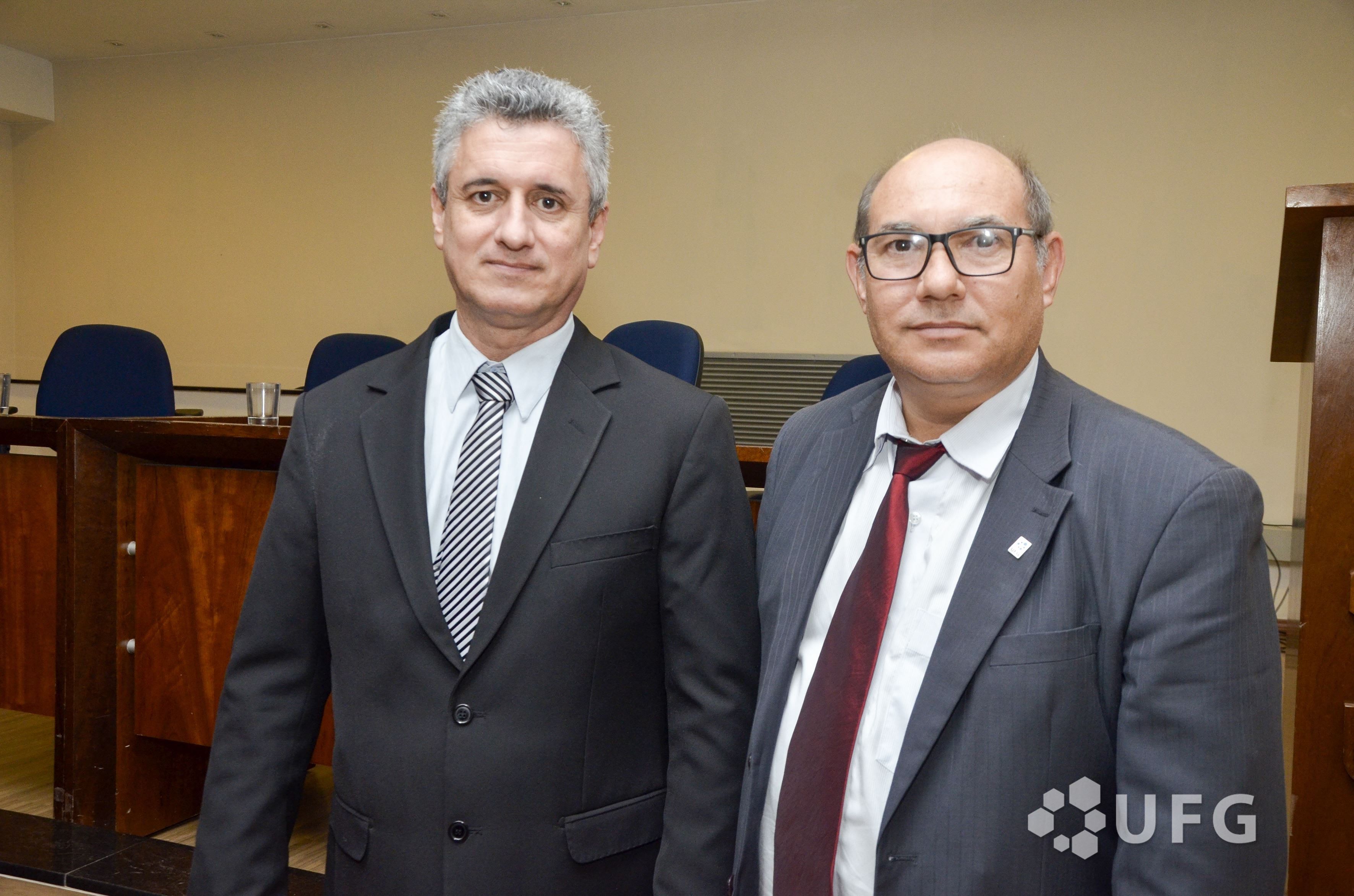 foto-posse-diretoria-emc21