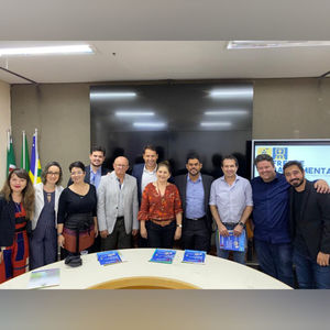1ª reunião de Frente Parlamentar 1 1ª reunião de Frente Parlamentar 1