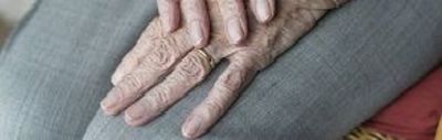 Mãos de idosa Foto: Creative Commons CC0 (7)