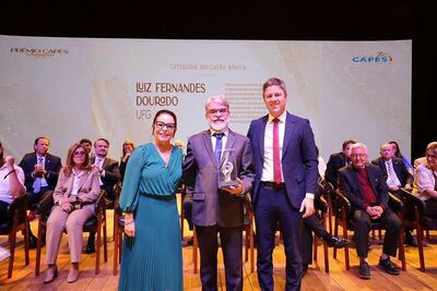 Luiz-Fernandes-Dourado_Premio-Capes-Anisio-Teixeira_2026_03