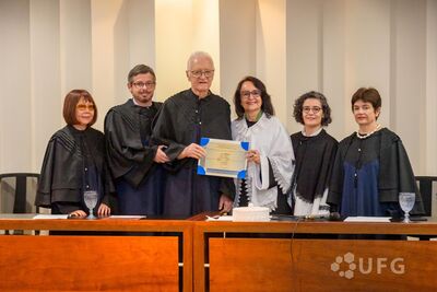 Professor Emérito Fernando Kratz