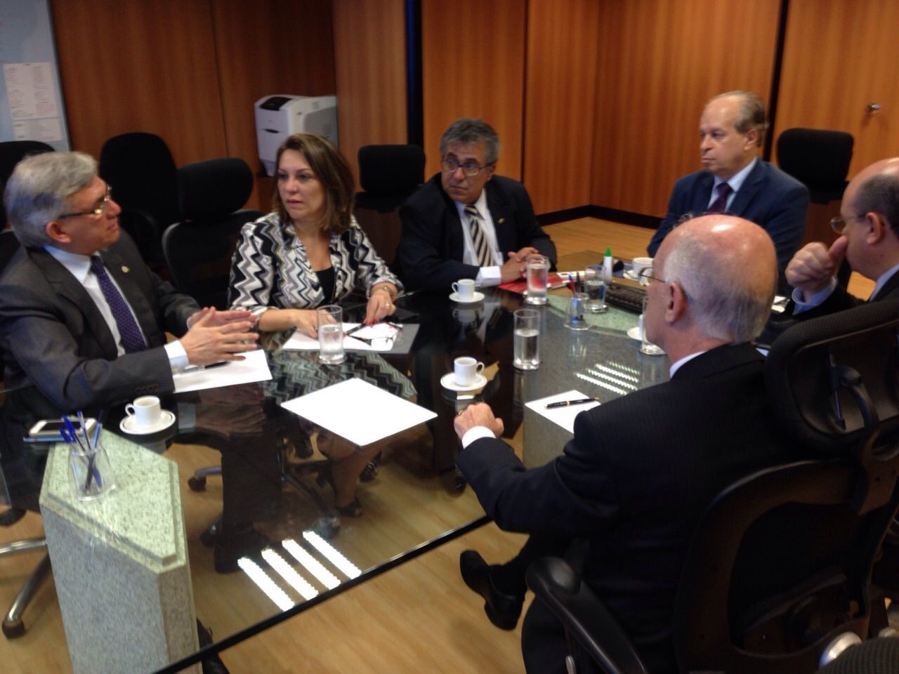 Entrega do Plano de Desenvolvimento das Universidades pautou reunião