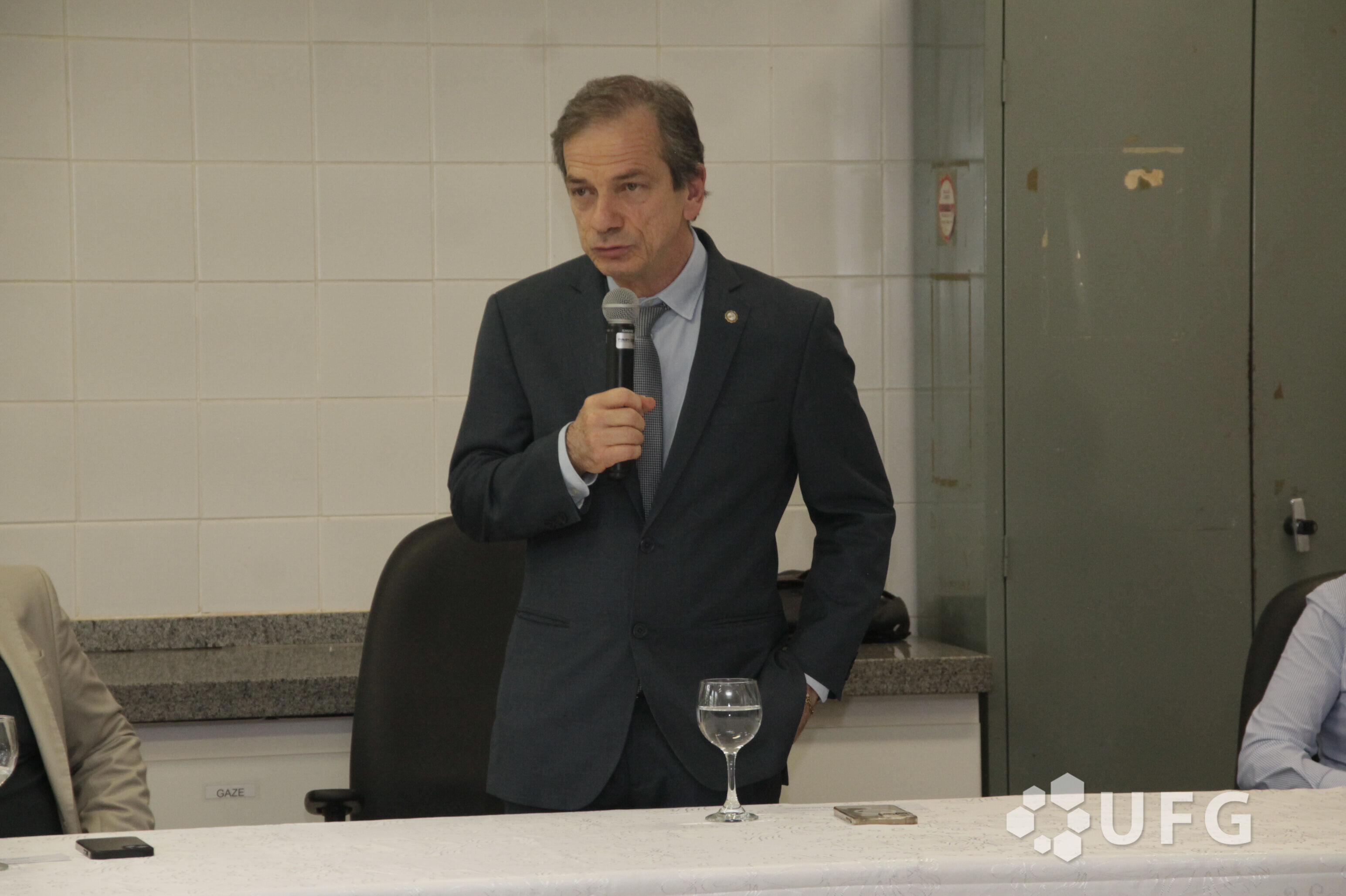 Laboratório_Simulação_Robótica_09_Waldemar_Naves_do_Amaral