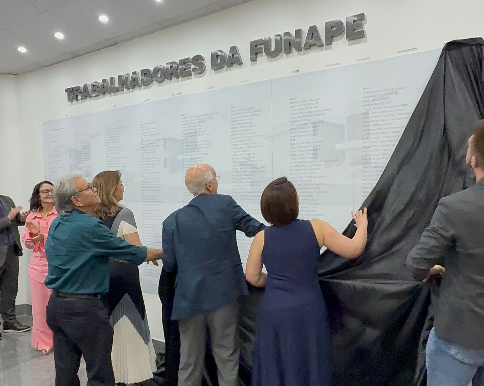  PHOTO-2025-12-17-09-30-33 (1).jpg