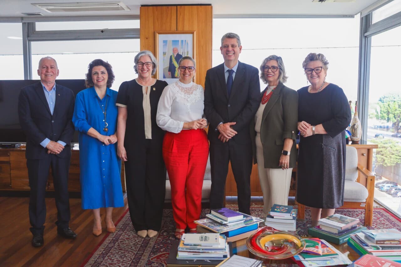 Reuniao com ministro MarcioMacedo