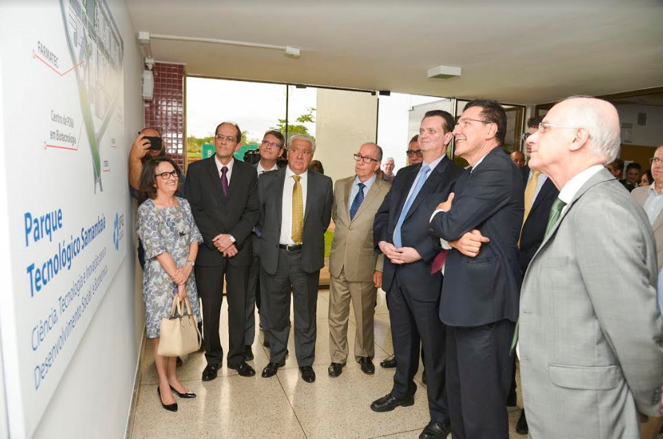 Visita ministro_03