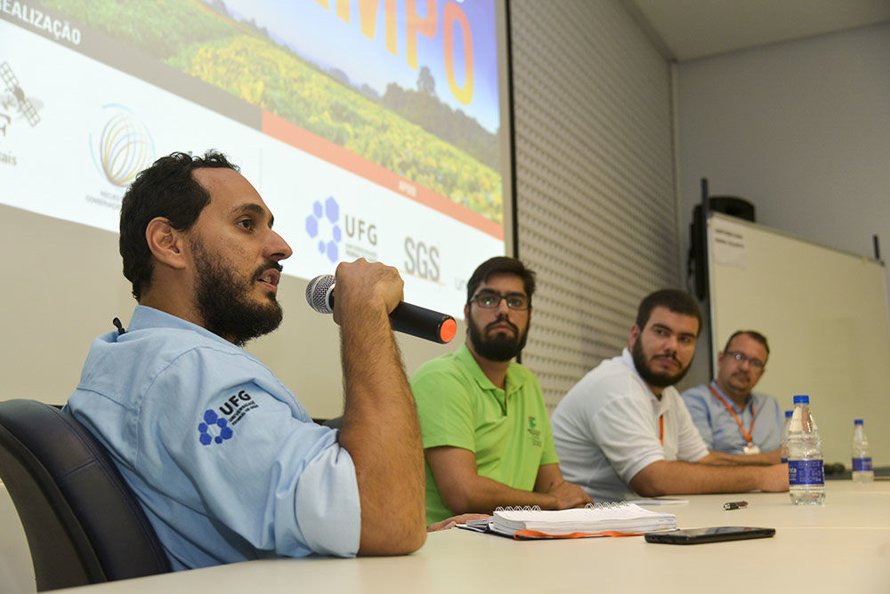 Palestra_geotecnologia_capa