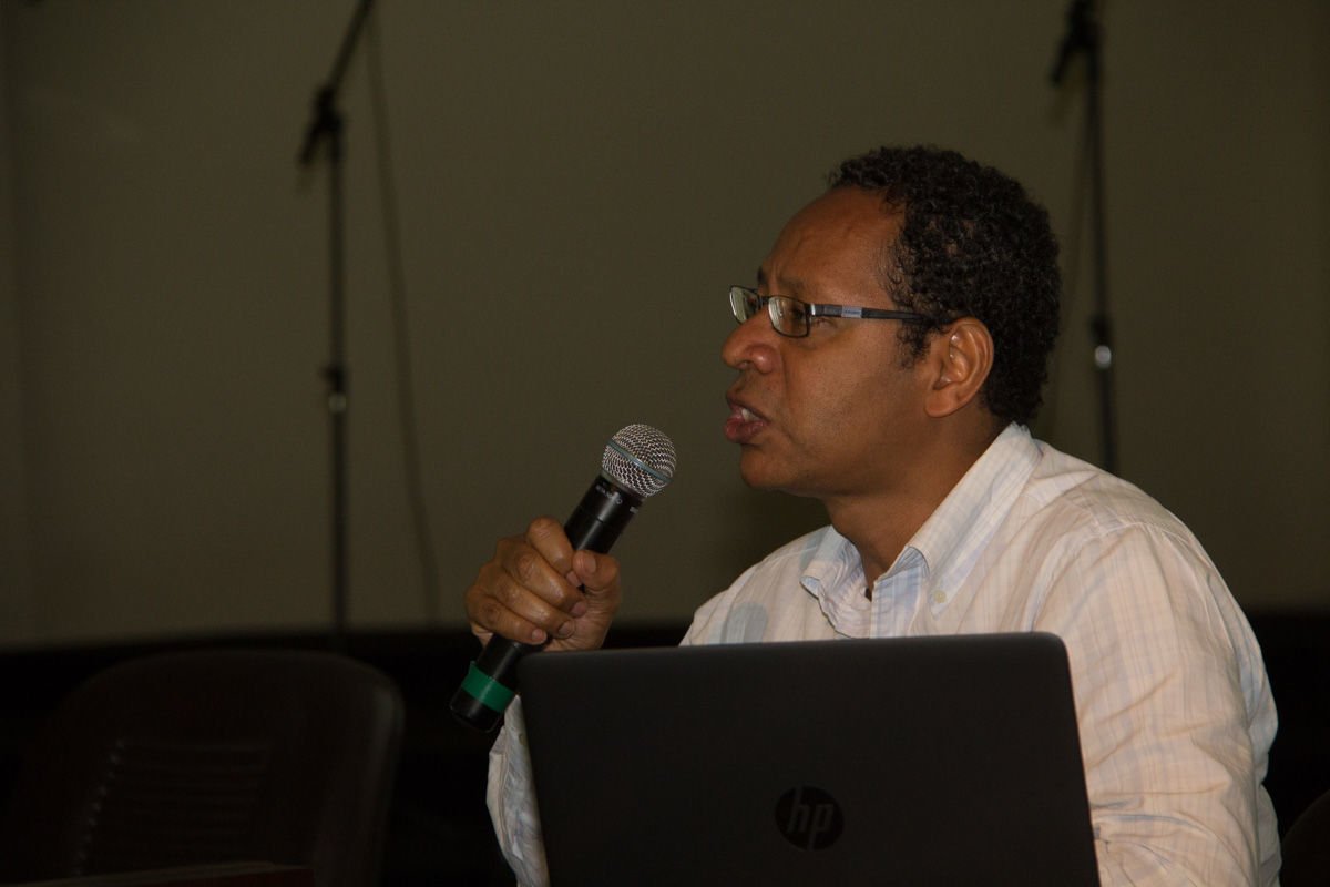 Conferencia de abertura