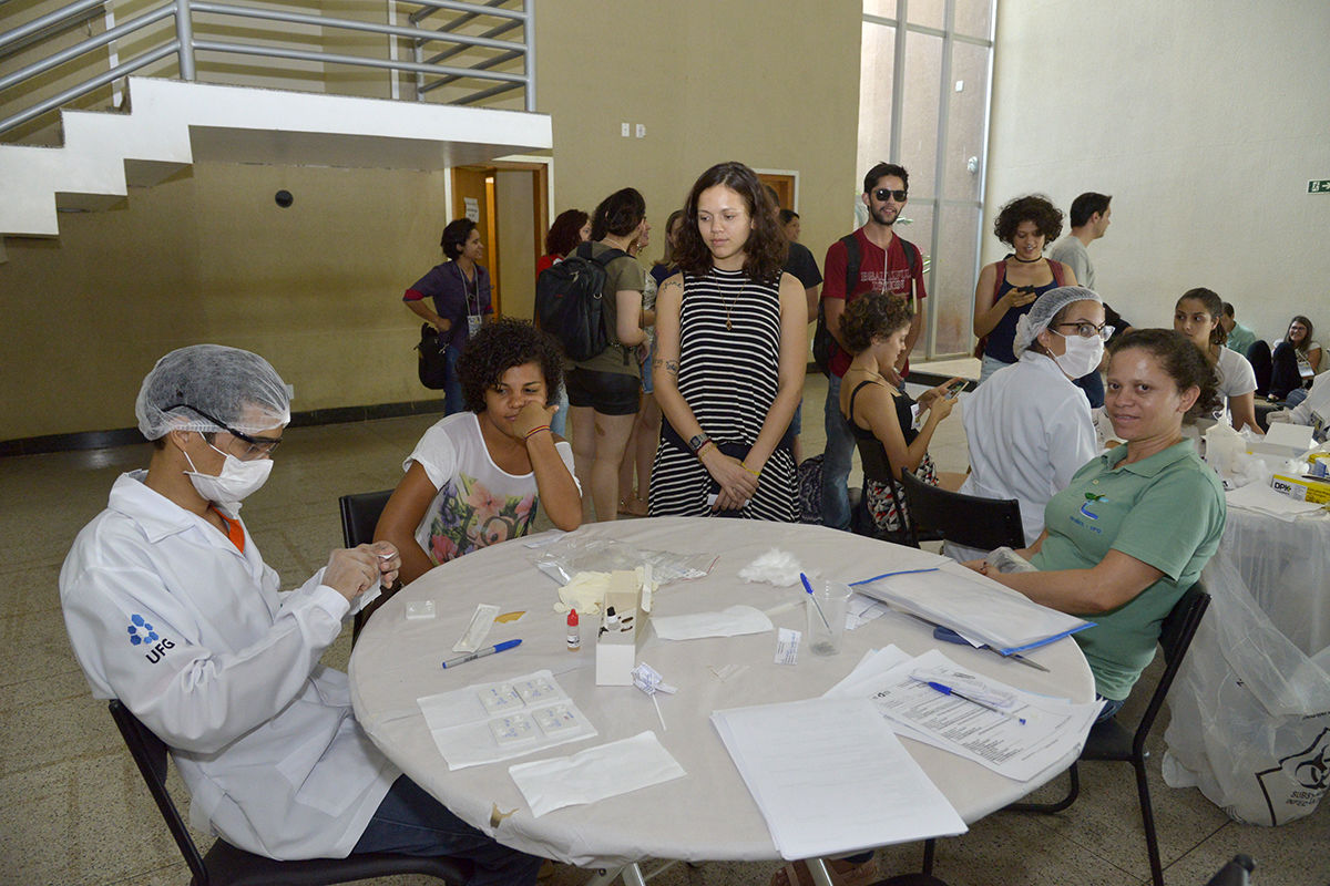 UFG oferece atendimento de saúde gratuito durante 14º Conpeex