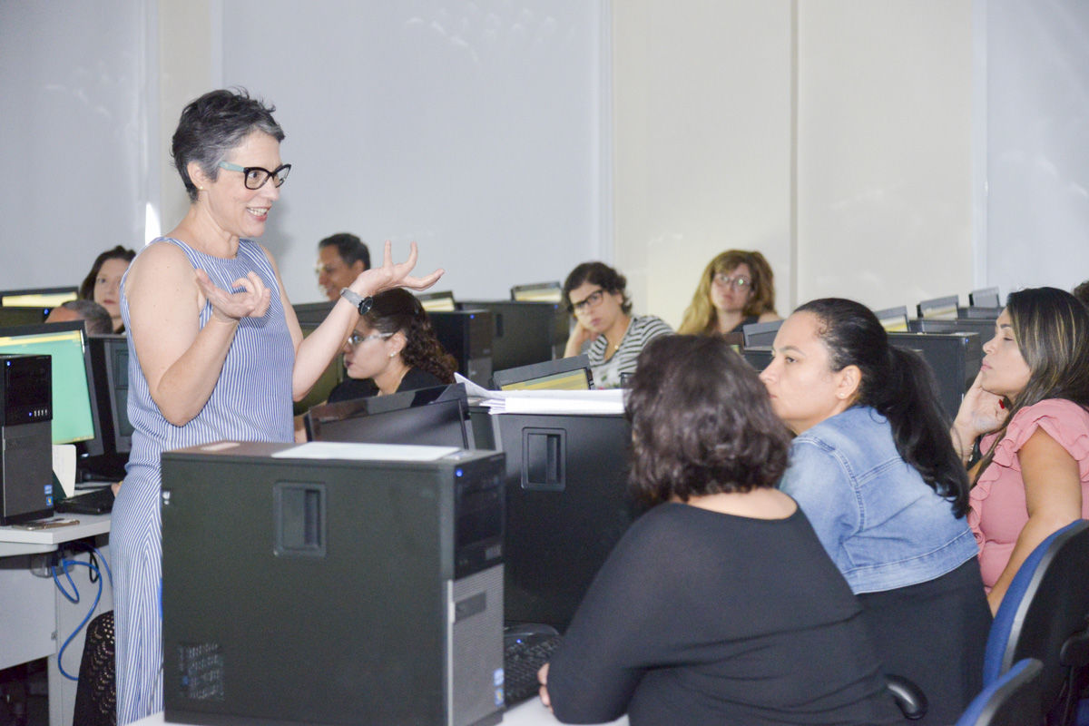 Oficina de ensino criativo