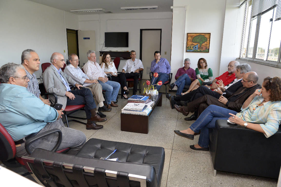 UFG recebe visita do secretário de Educação Superior do MEC