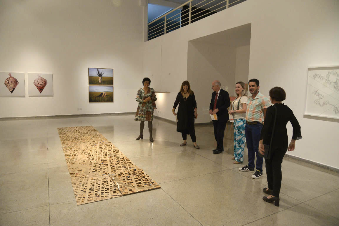 Abertura exposição Triangulações