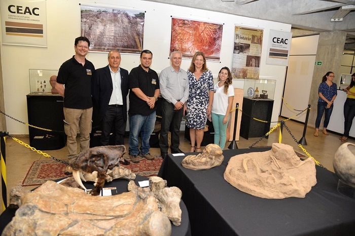 Exposicao de Arqueologia Biblioteca Central 04_04 1