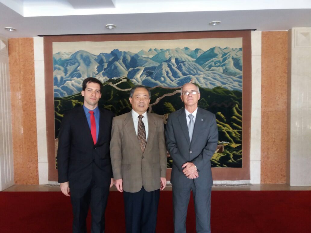 Embaixada da China e Instituto Confucius