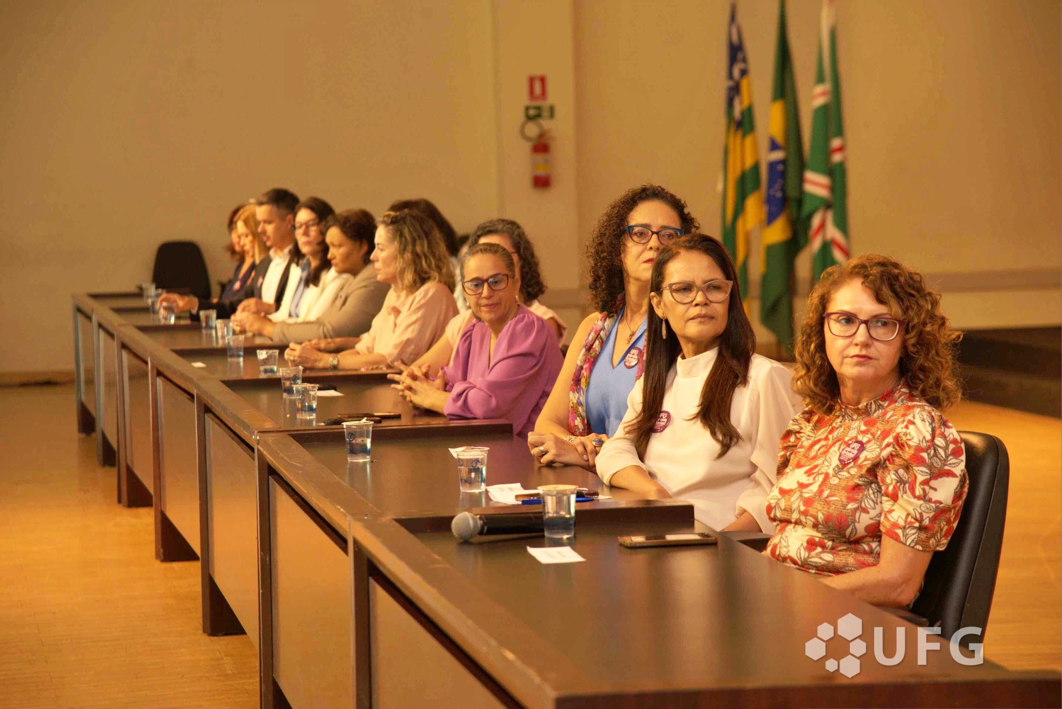 Inauguração do banco e evento de lançamento ações permanentes contra violência de gênero