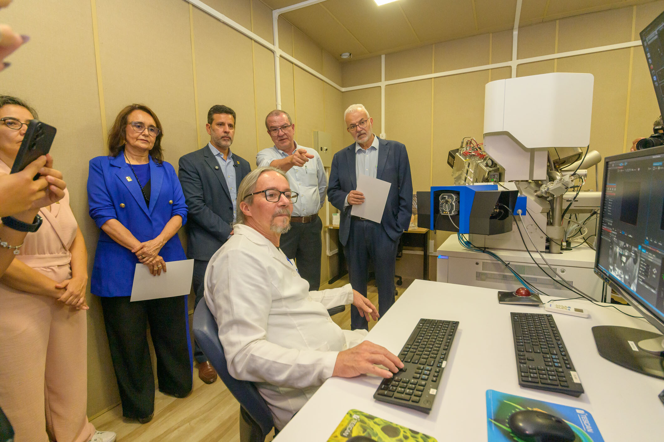  visita_ministro_04.JPG