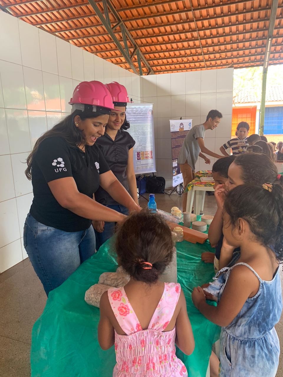 Meninas e Engenheiras EMMT 3