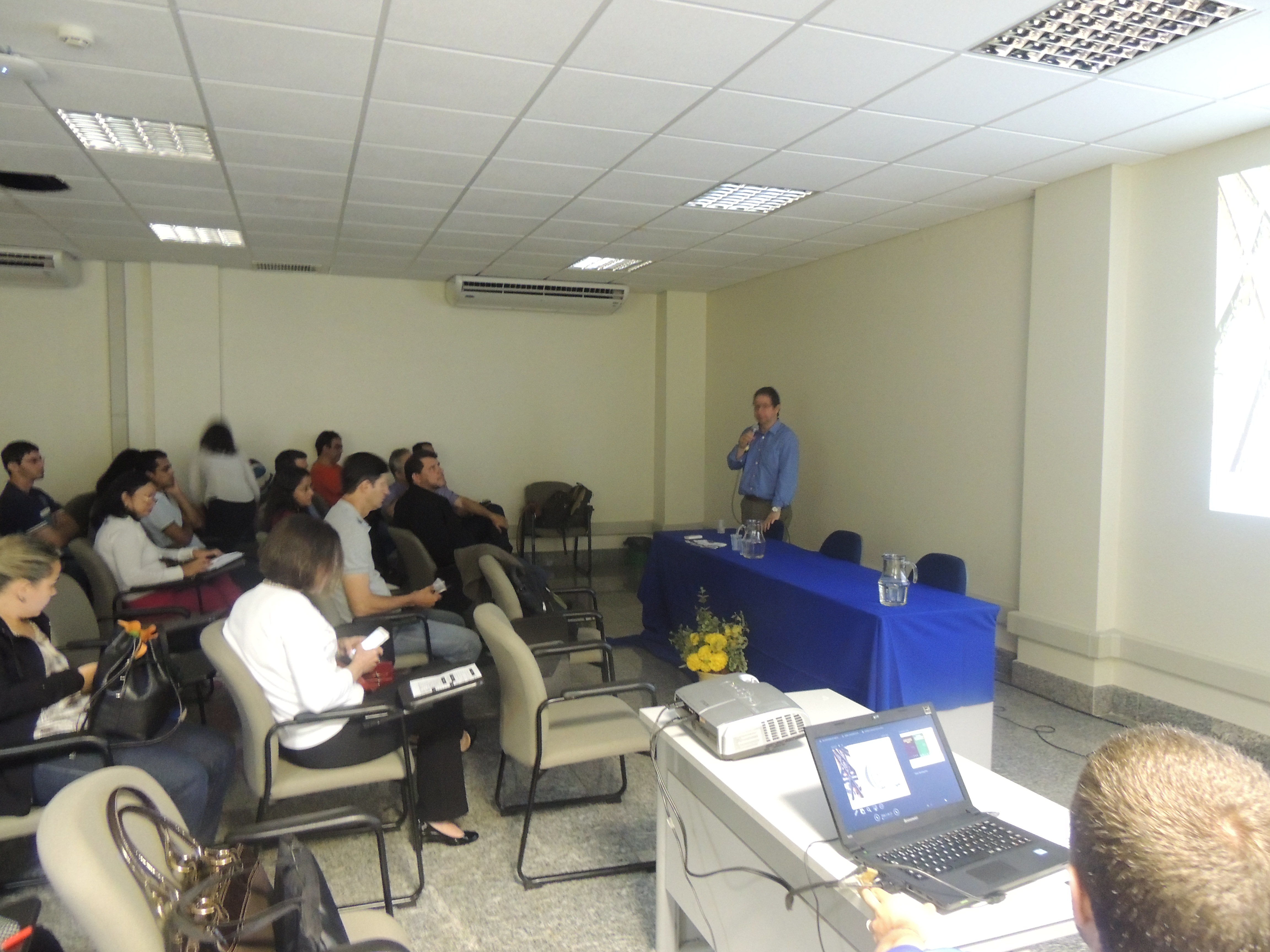 foto seminário 8