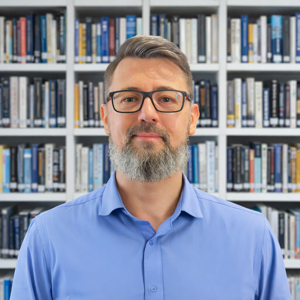 Nova foto Prof. Guilherme Ghisoni