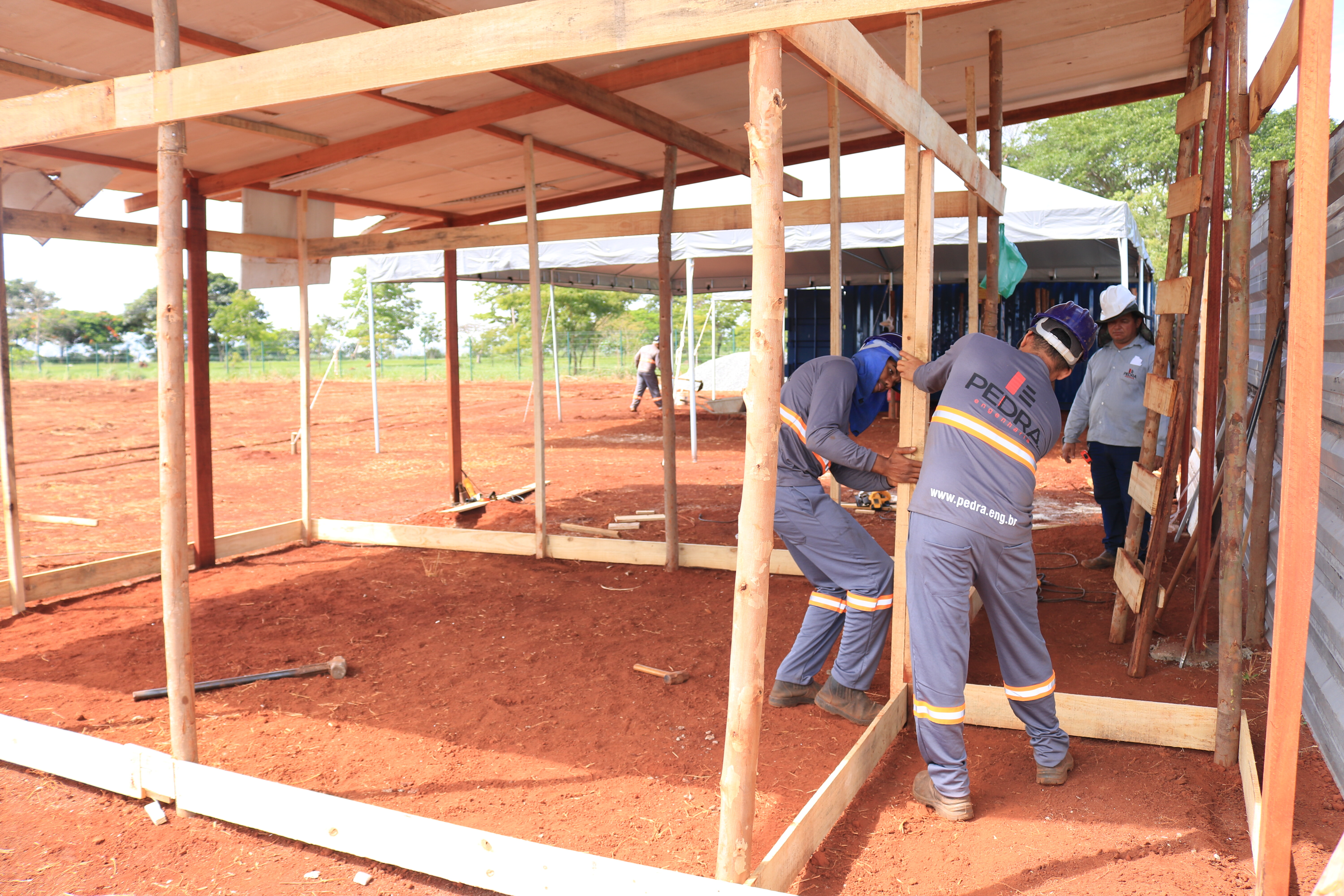Notícia 3_Centro de Inovação da UFG começa a ser construído no Parque 