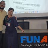 Registro de professora com o palestrante
