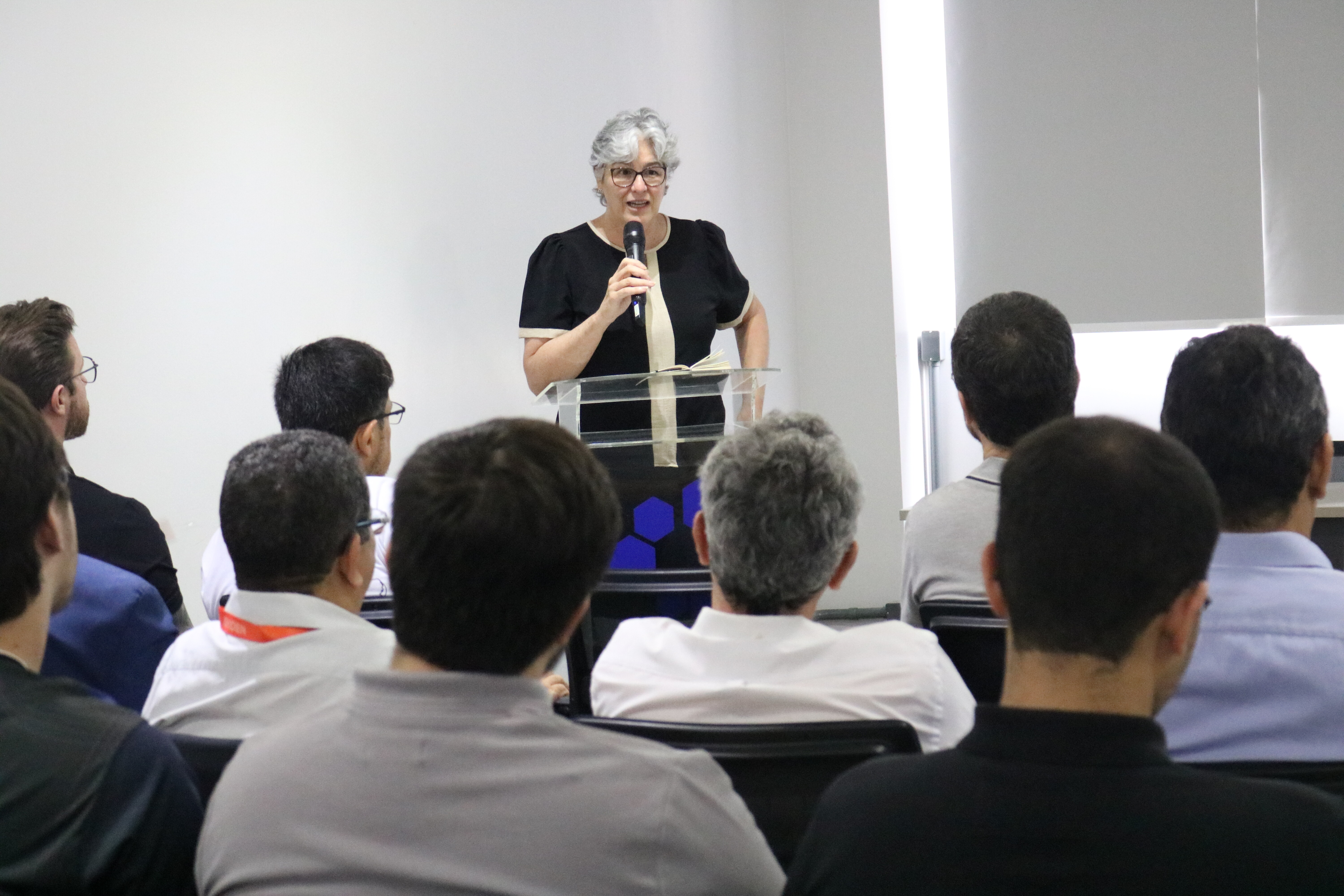 Angelita_evento_LAMCAD_03122025