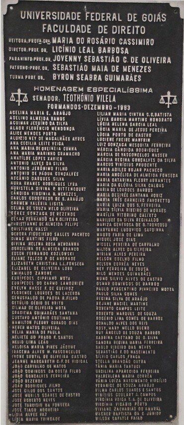 pl121983