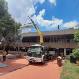 caminhao-guindaste-obras-fd-ufg