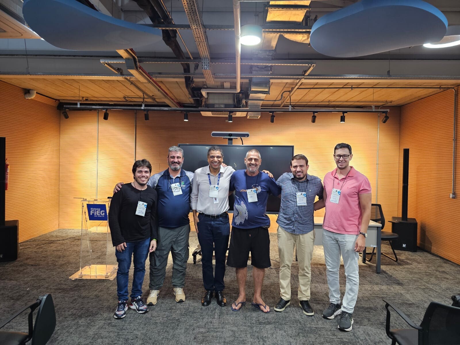  WhatsApp Image 2025-12-11 at 19.11.45.jpeg