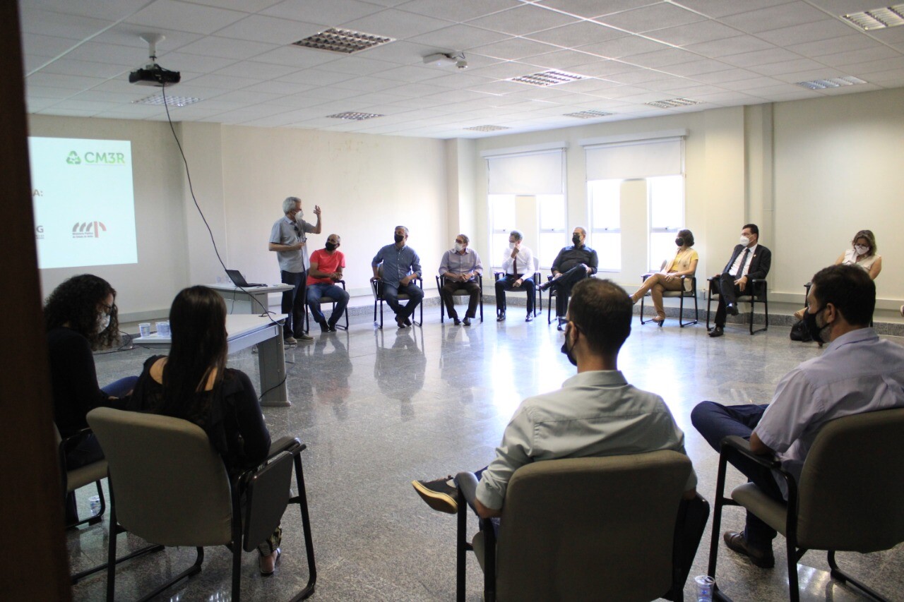 ufg-munic-cooperativas