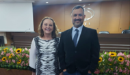 Fotografia mostra professores Wagner Bandeira e Marília de Goyaz.