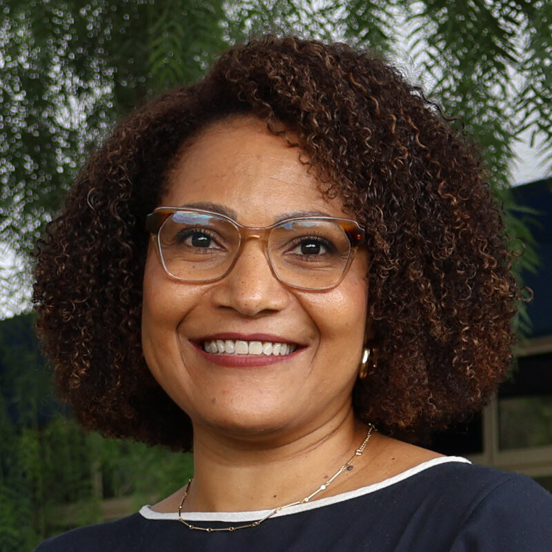 Foto de professora Janice, diretora do CIAR na gestão 2026 a 2030.