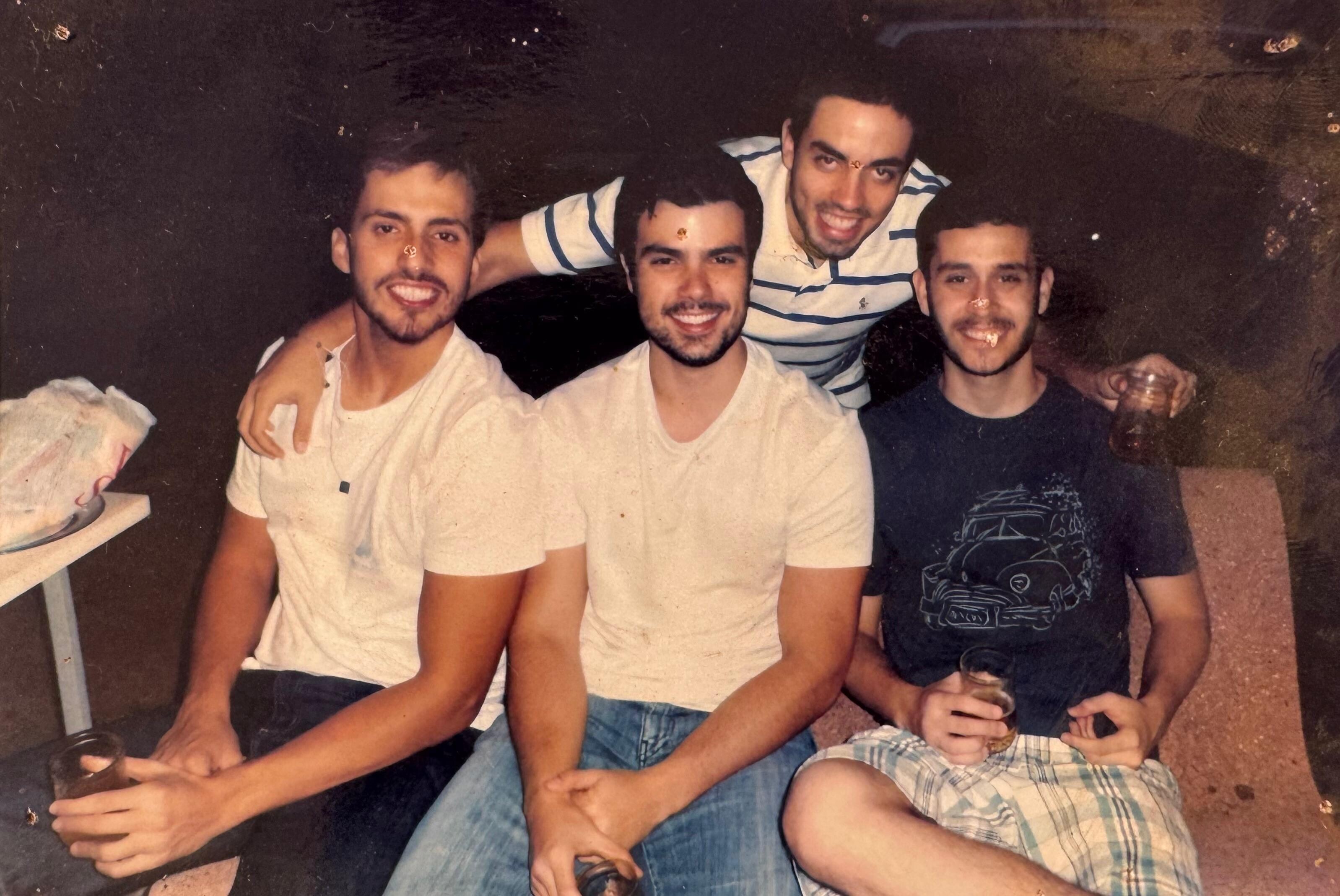 Décadas de 2000 (87)