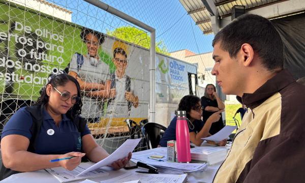ESTUDANTES  PROGRAMA OLHAR PARA TODOS