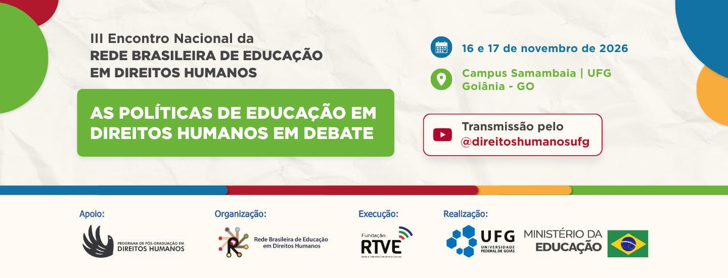 #ParaTodosVerem:Banner panorâmico horizontal para topo de página sobre fundo de papel amassado branco, decorado com detalhes circulares coloridos nos cantos (vermelho, verde, azul e amarelo).   À esquerda, consta o título em texto escuro: "III Encontro Nacional da REDE BRASILEIRA DE EDUCAÇÃO EM DIREITOS HUMANOS", seguido pelo tema numa caixa verde com letras brancas: "AS POLÍTICAS DE EDUCAÇÃO EM DIREITOS HUMANOS EM DEBATE".  