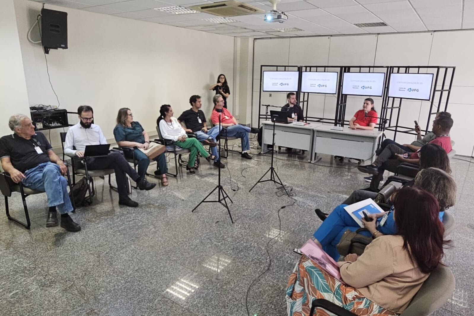 reunião1