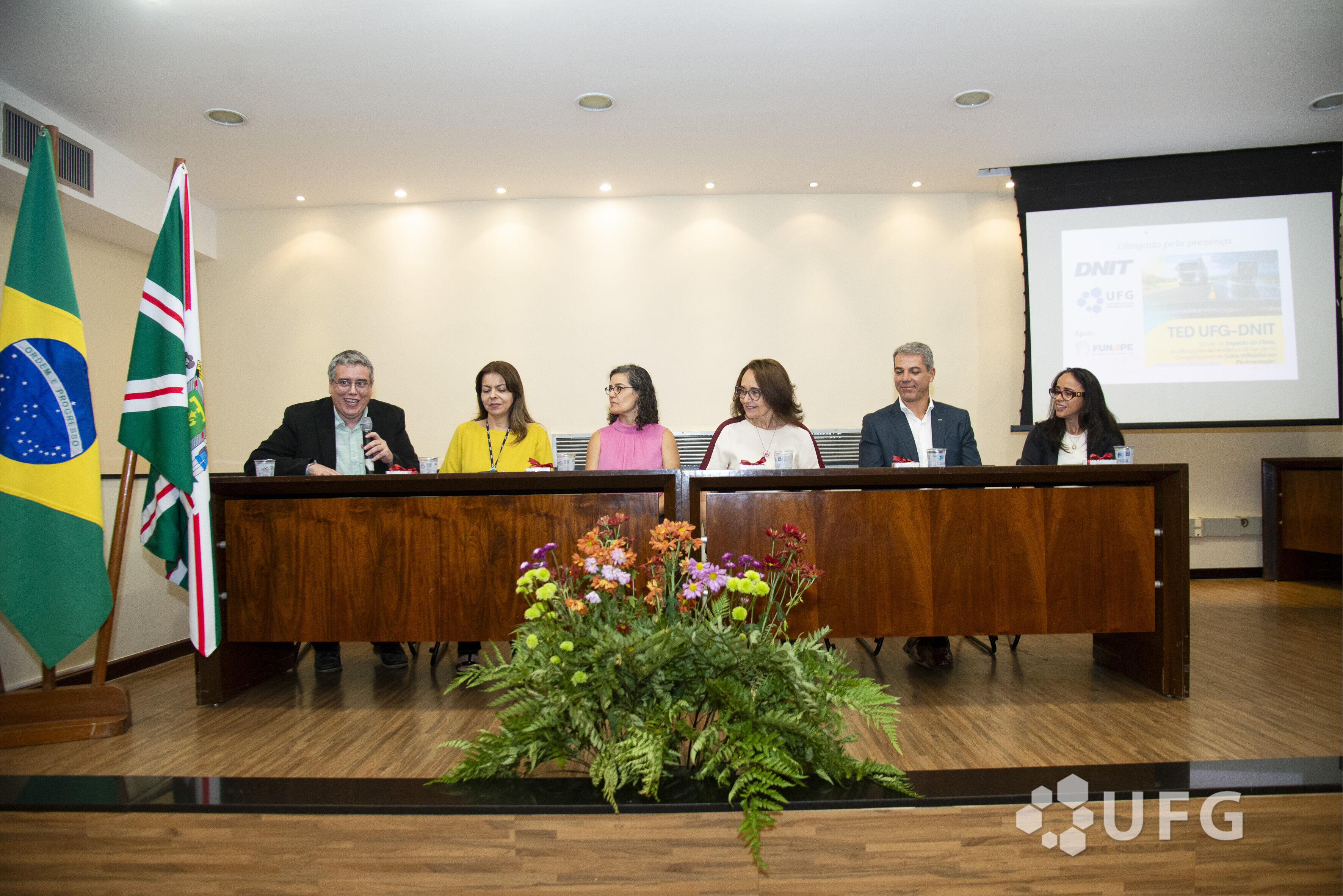 TED com DNIT 8