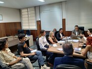 Diretoria da FM se reúne com representantes de várias instituições públicas para discutir questões ligadas à violência contra a mulher