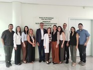 Diretor da FM se reúne com professores de Dermatologia para falar sobre internato