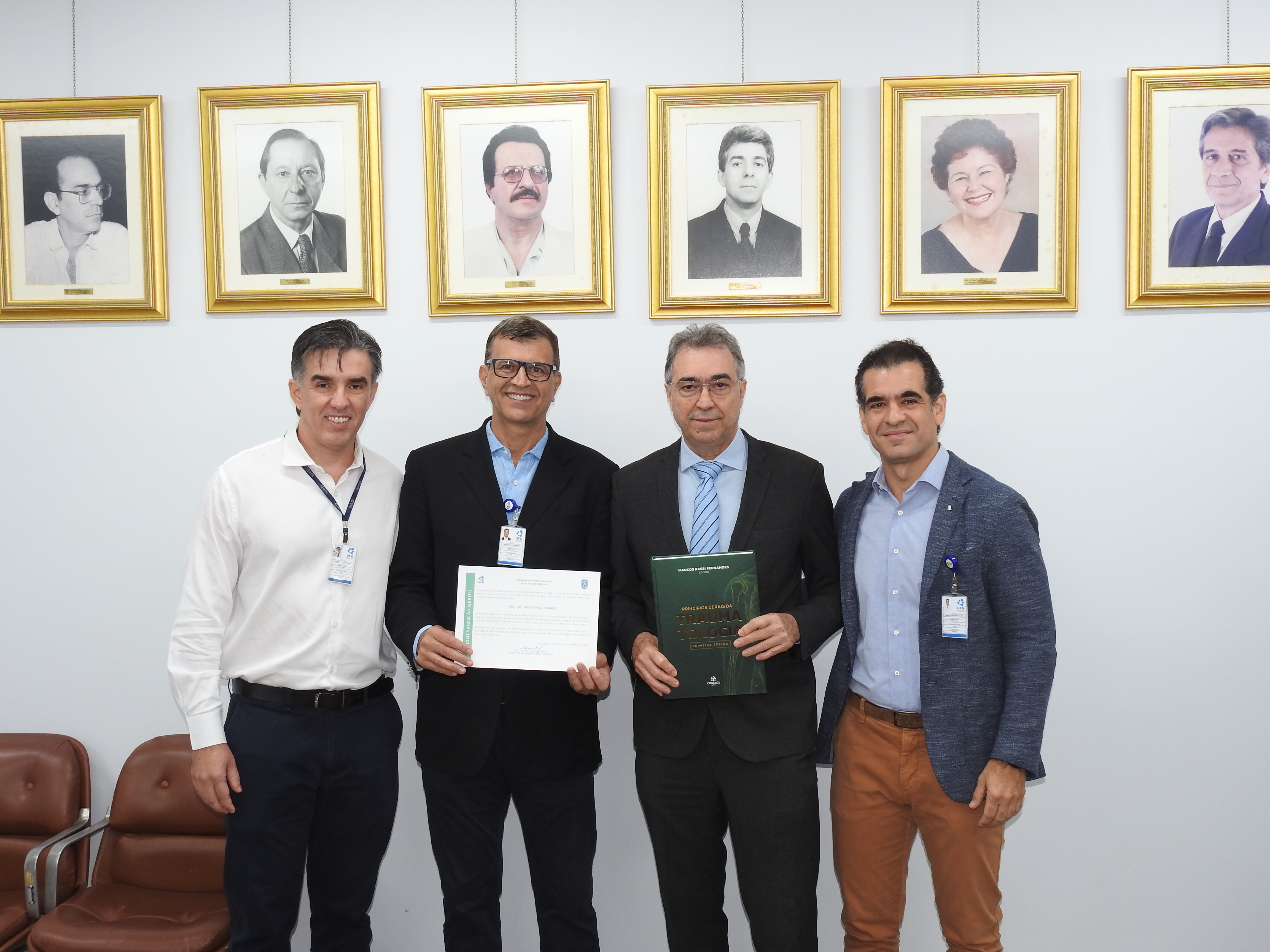Professor da FM lança livro de traumatologia