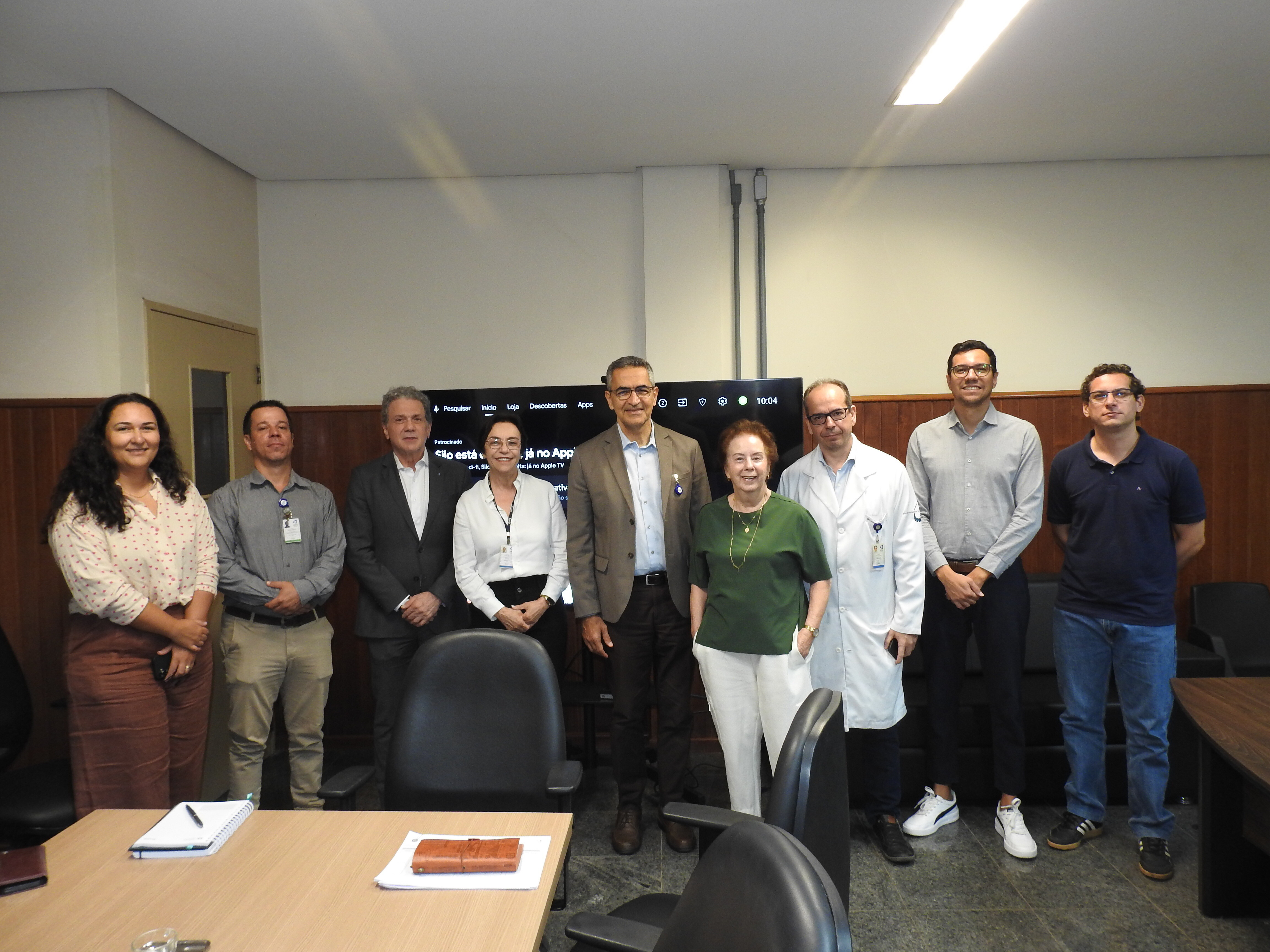 Diretoria da FM discute projeto de reforma para instalação de programa de treinamento de cirurgia com uso de animais