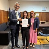 Sayuri Inuzuka toma posse como professora efetiva da Faculdade de Medicina da Universidade Federal de Goiás