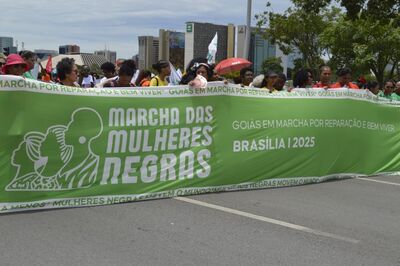 Mulheres negras goianas na Marcha de Brasília 2025