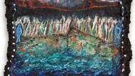 Obra visual com textura espessa, em tons de azul, verde, branco, preto e vermelho. A composição mostra uma cena abstrata com áreas que lembram água na parte inferior, formas verticais claras no centro e uma faixa escura na parte superior com detalhes avermelhados. As bordas são irregulares e escuras, com pequenos pontos brancos nas laterais.
