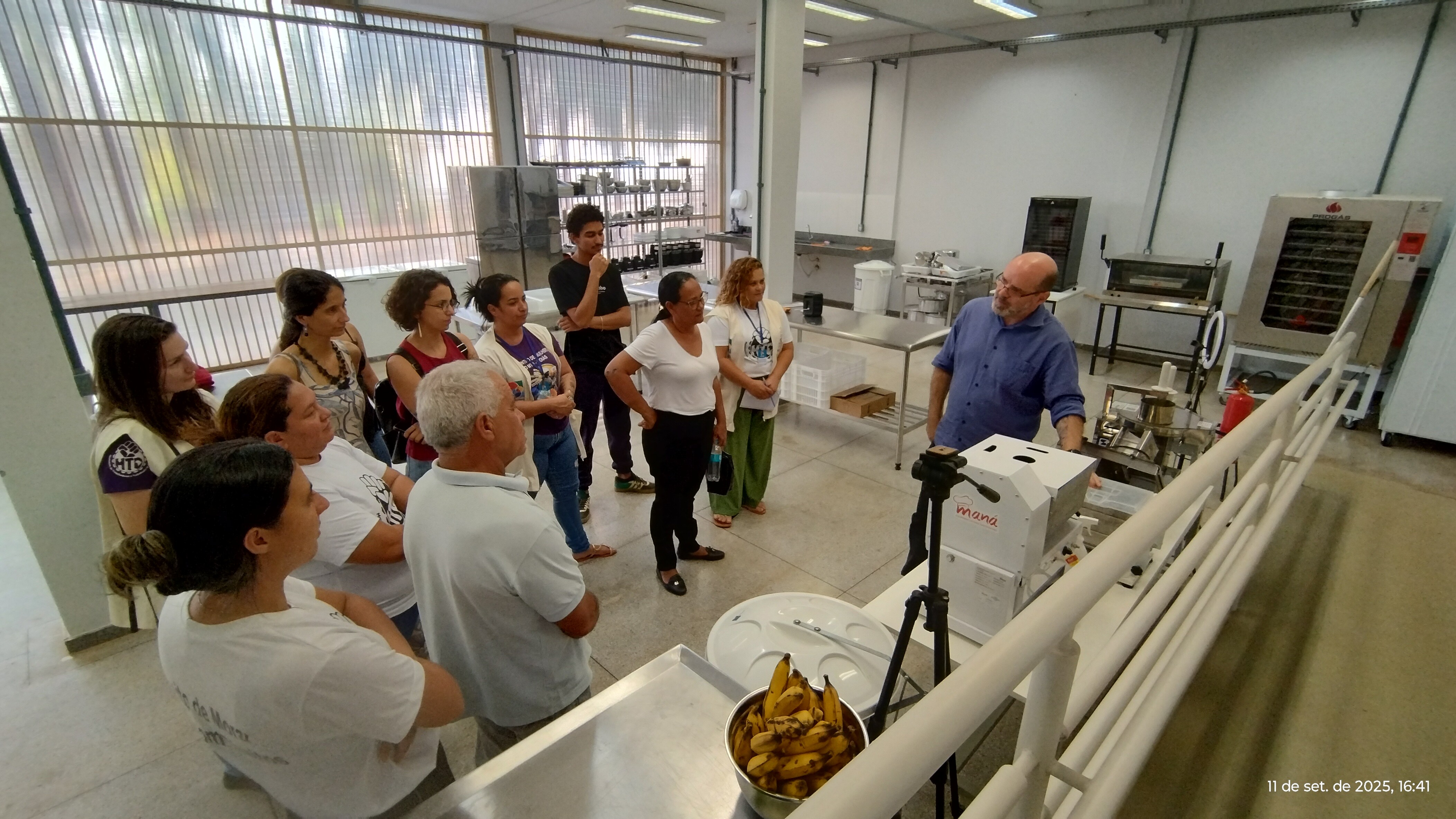 visita_mtd_cozinha_escola_popular