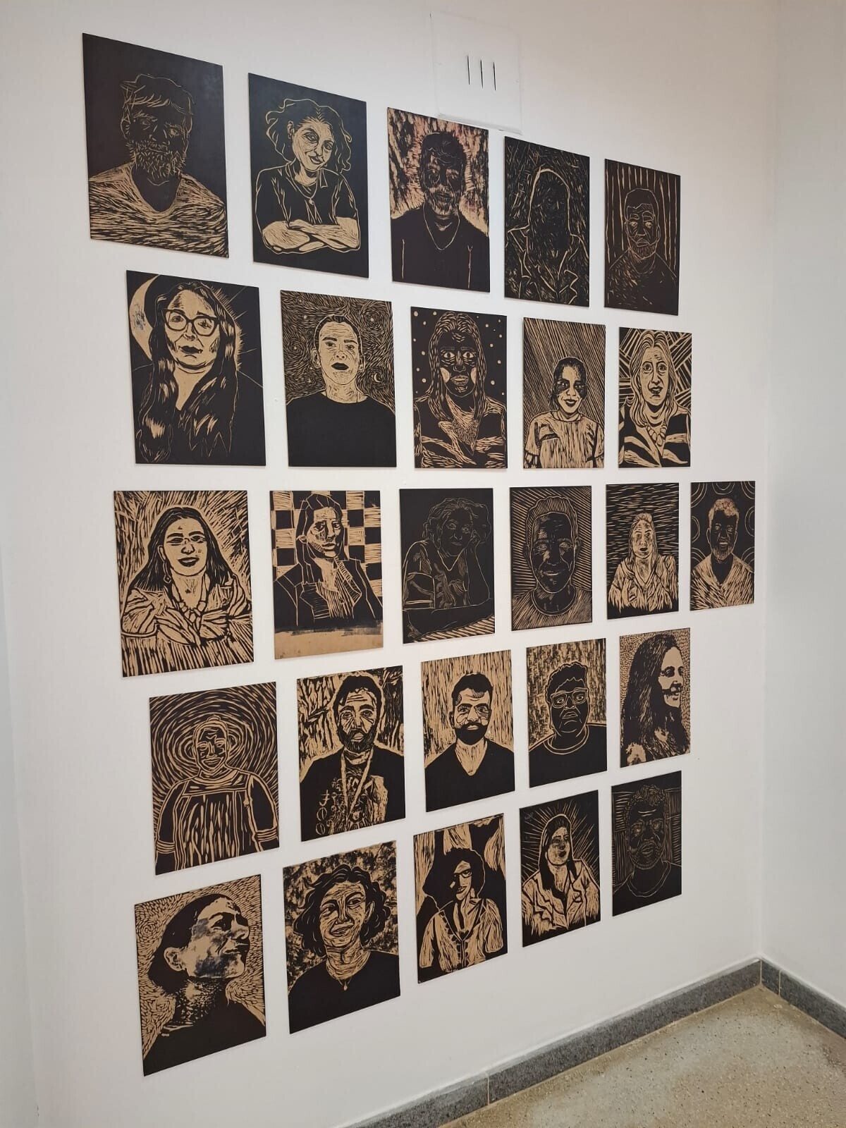 Xilorretratos: Entalhes dos que passam por aqui