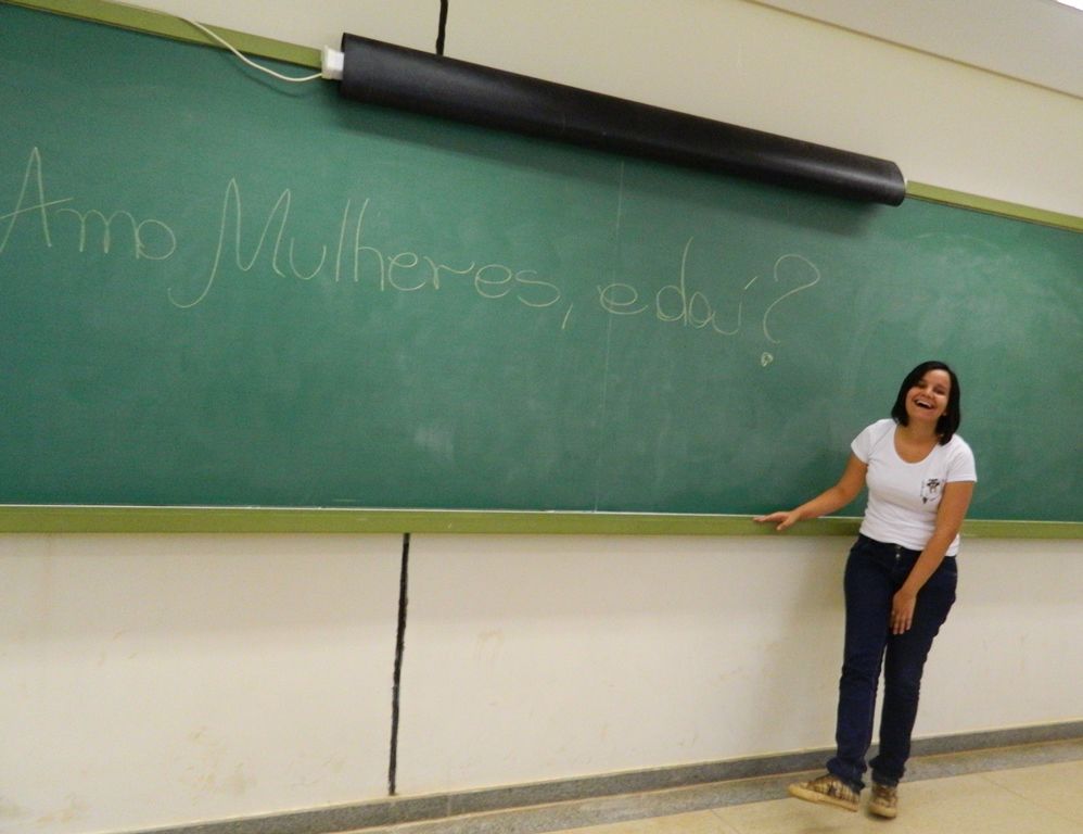 Amo mulheres e daí?