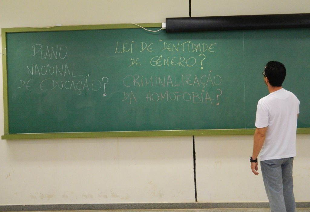 Plano Nacional de educação?...
